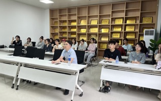 365英国上市网站官网举办2025节能减排大赛作品打磨会暨劳动教育周主题活动